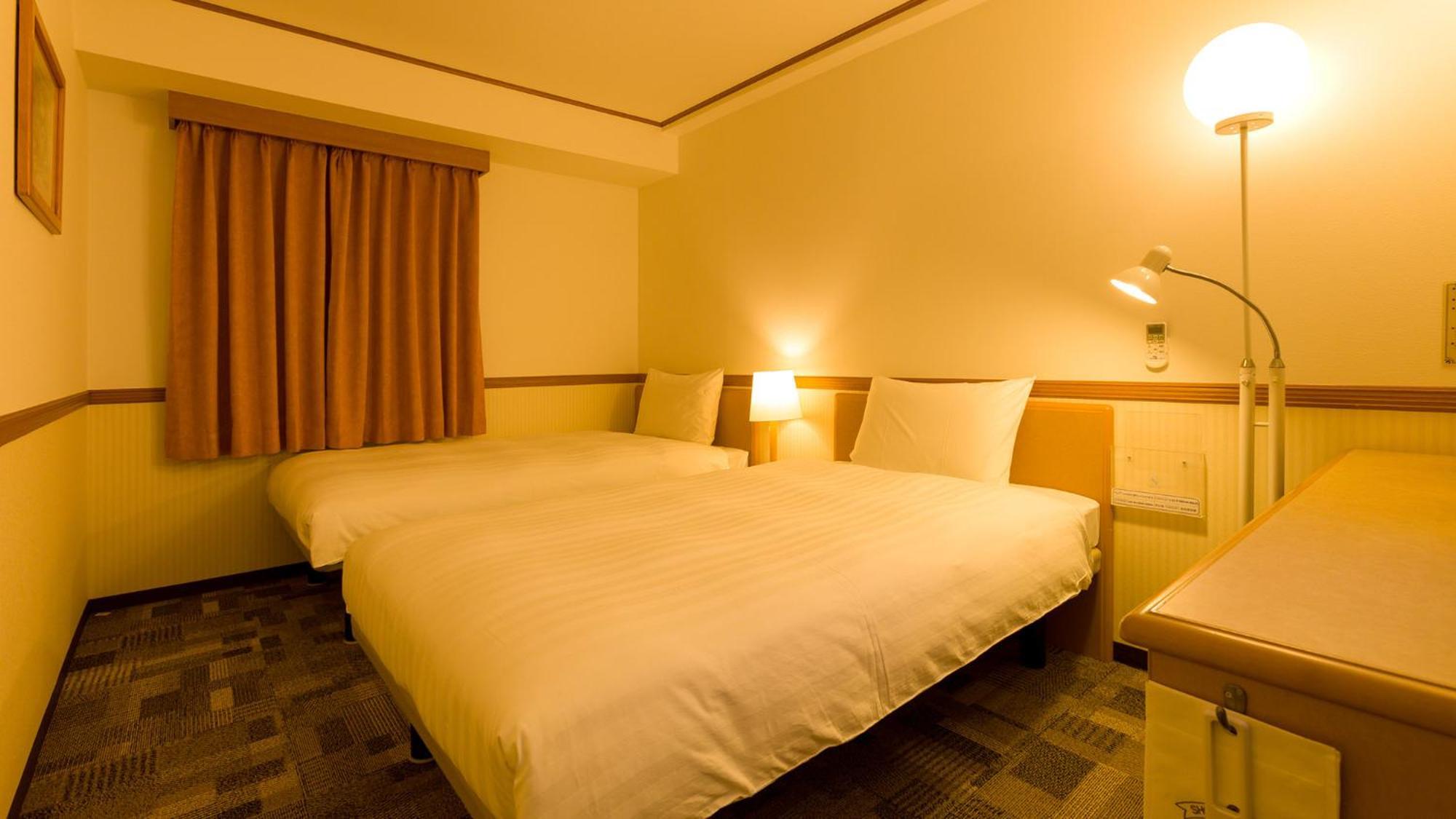 Toyoko Inn Shonan Hiratsuka Eki Kita Guchi No 1 Szoba fotó